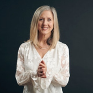 Cheryl Jones headshot