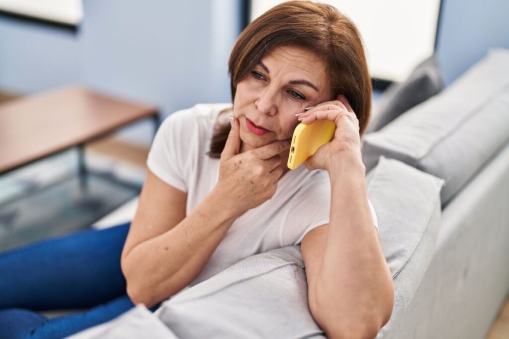 latina woman on the phone